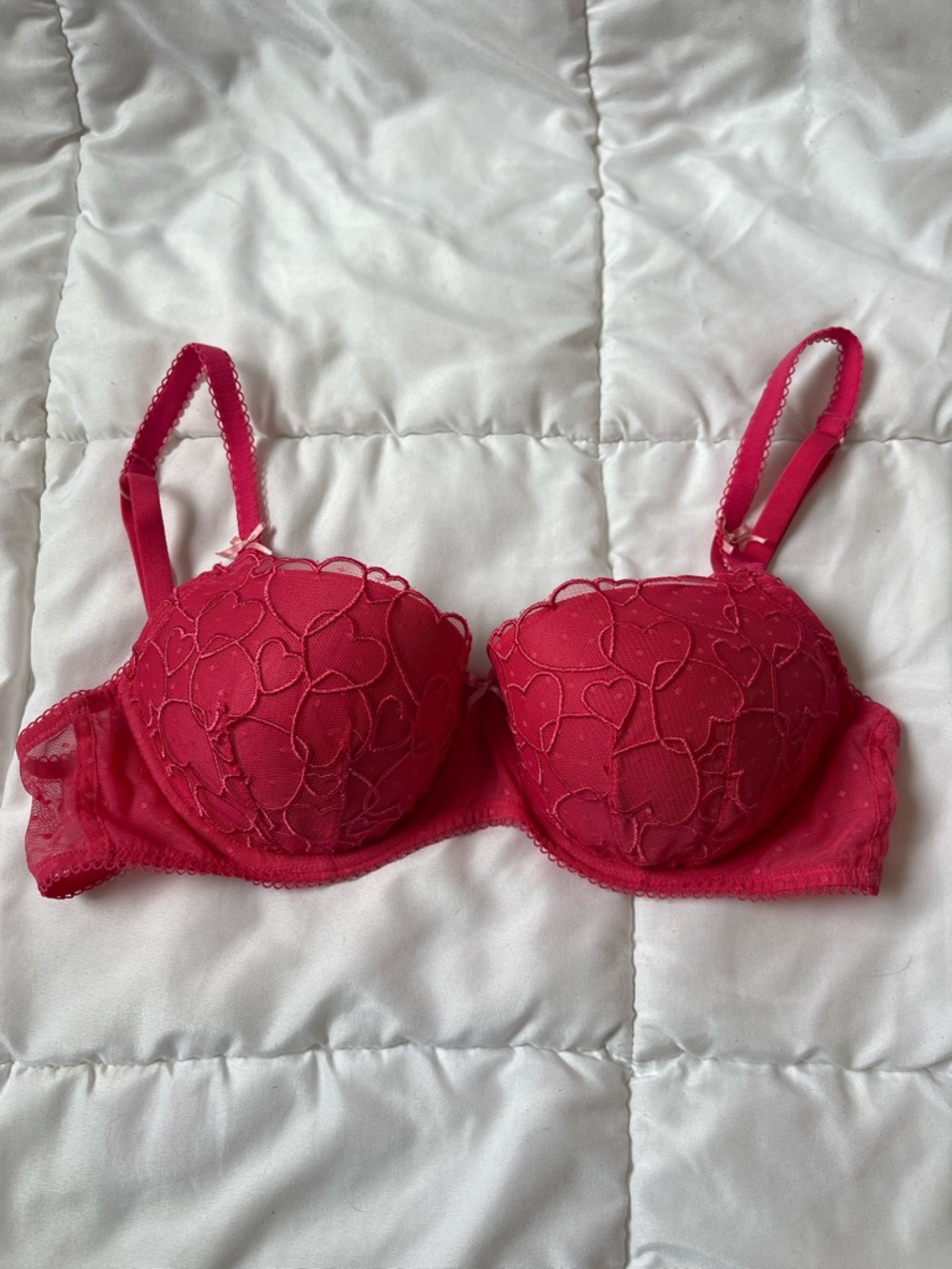 PINK Victoria's Secret Hot Pink Heart Lace Push-Up Bra